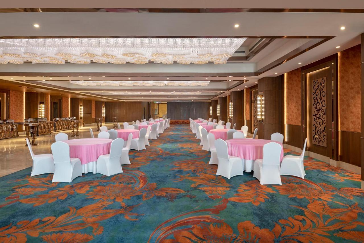 Hotel Radisson Blu Towers Kaushambi Delhi Ncr Ghaziabád Exteriér fotografie The Grand Ballroom