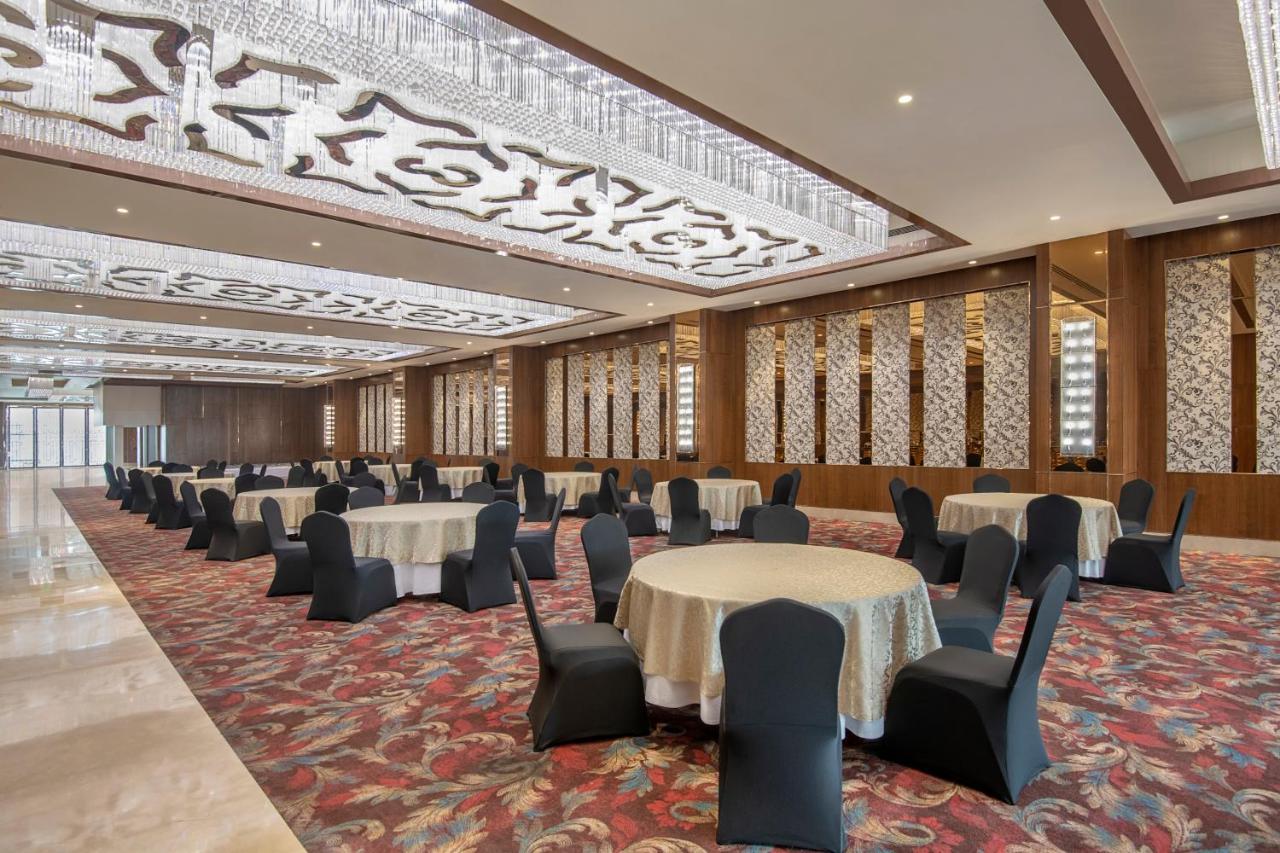 Hotel Radisson Blu Towers Kaushambi Delhi Ncr Ghaziabád Exteriér fotografie The ballroom