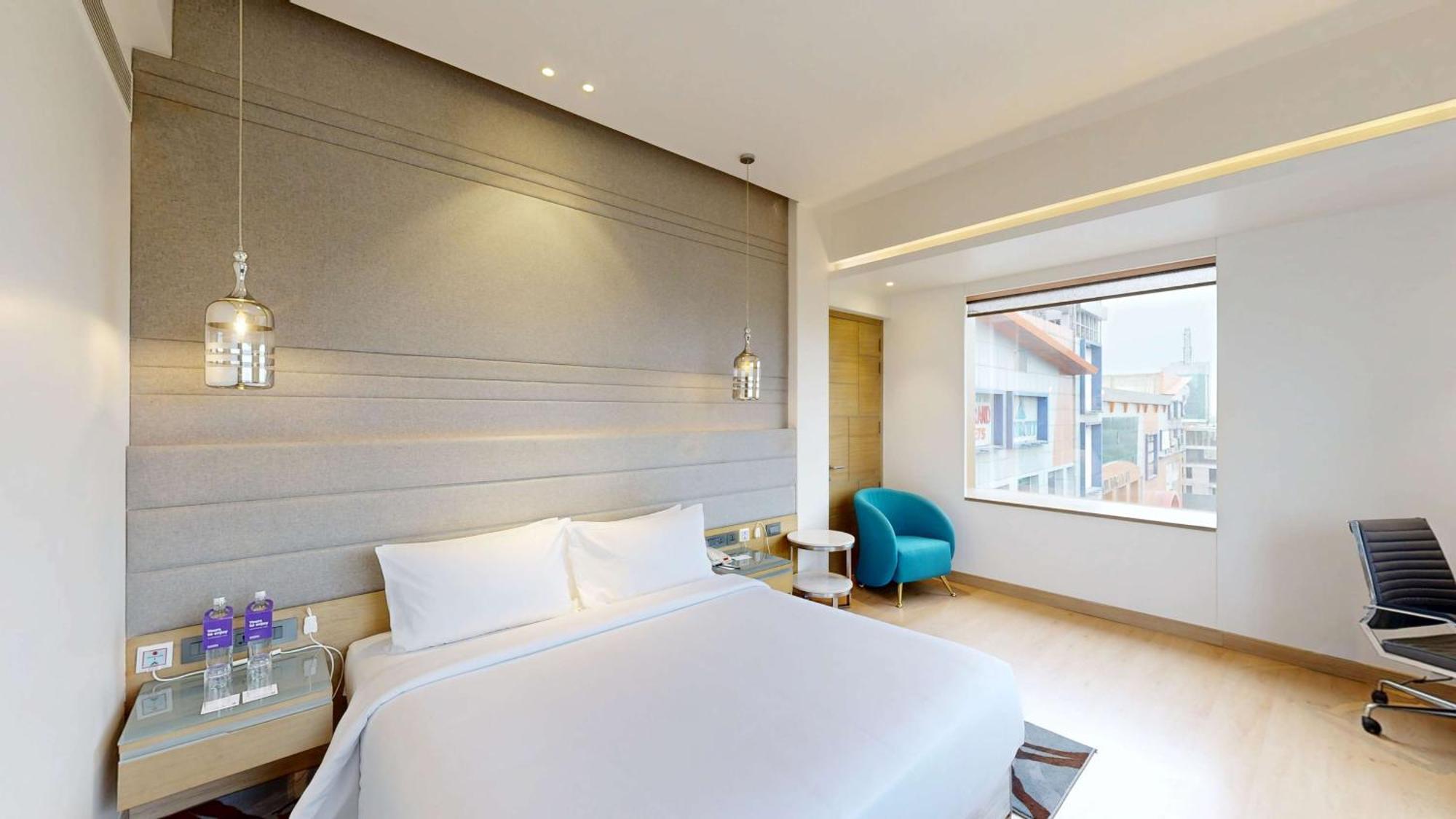 Hotel Radisson Blu Towers Kaushambi Delhi Ncr Ghaziabád Exteriér fotografie A room at the hotel